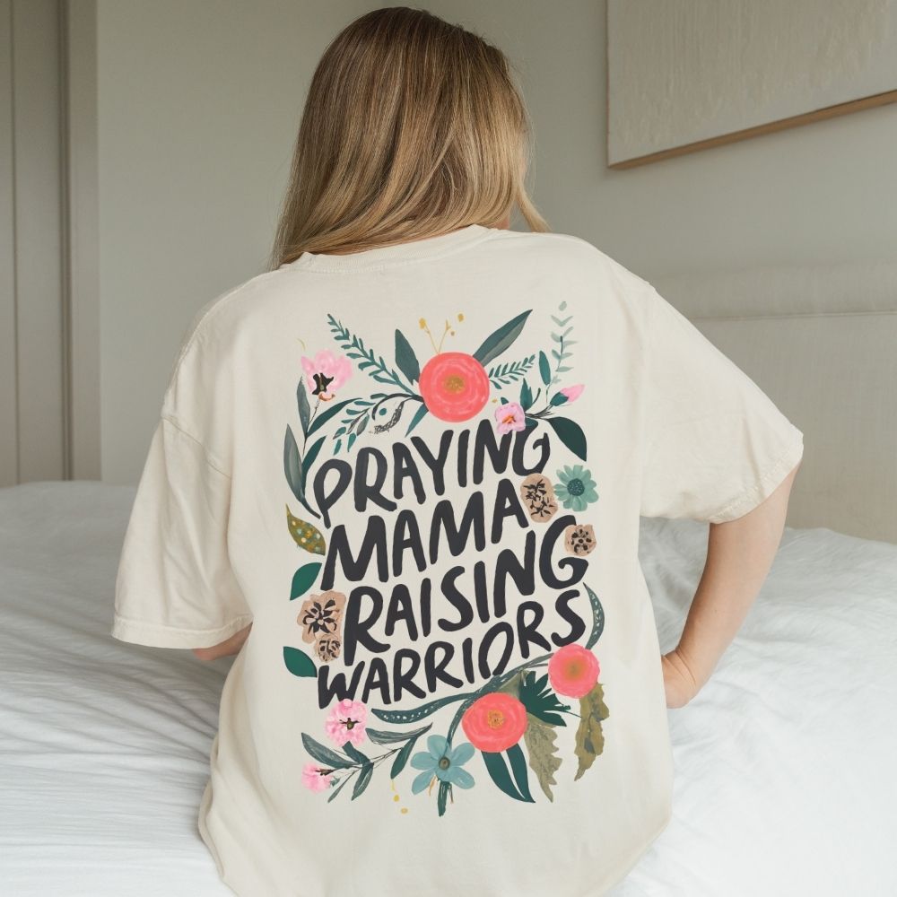 Praying Mama Raising Warriors Heavyweight Tee