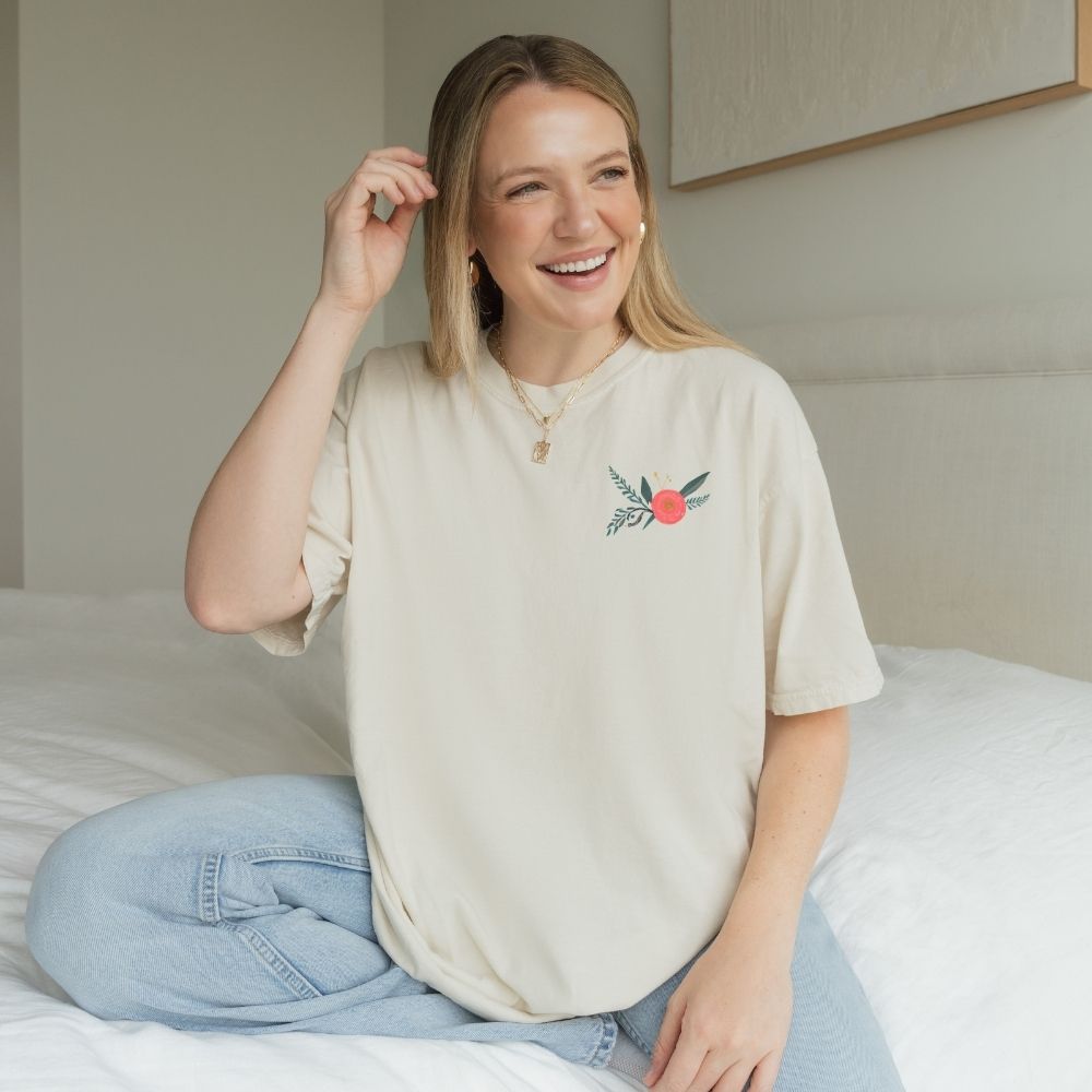 Praying Mama Raising Warriors Heavyweight Tee